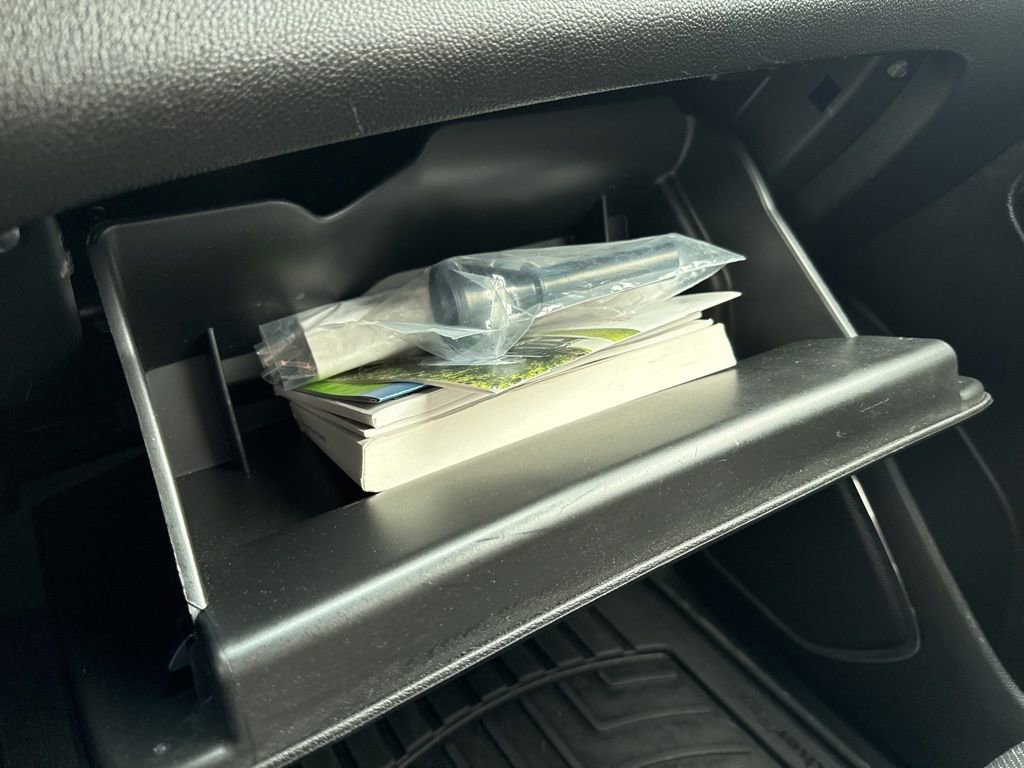 Used 2020 GMC Yukon XL SLT image 41