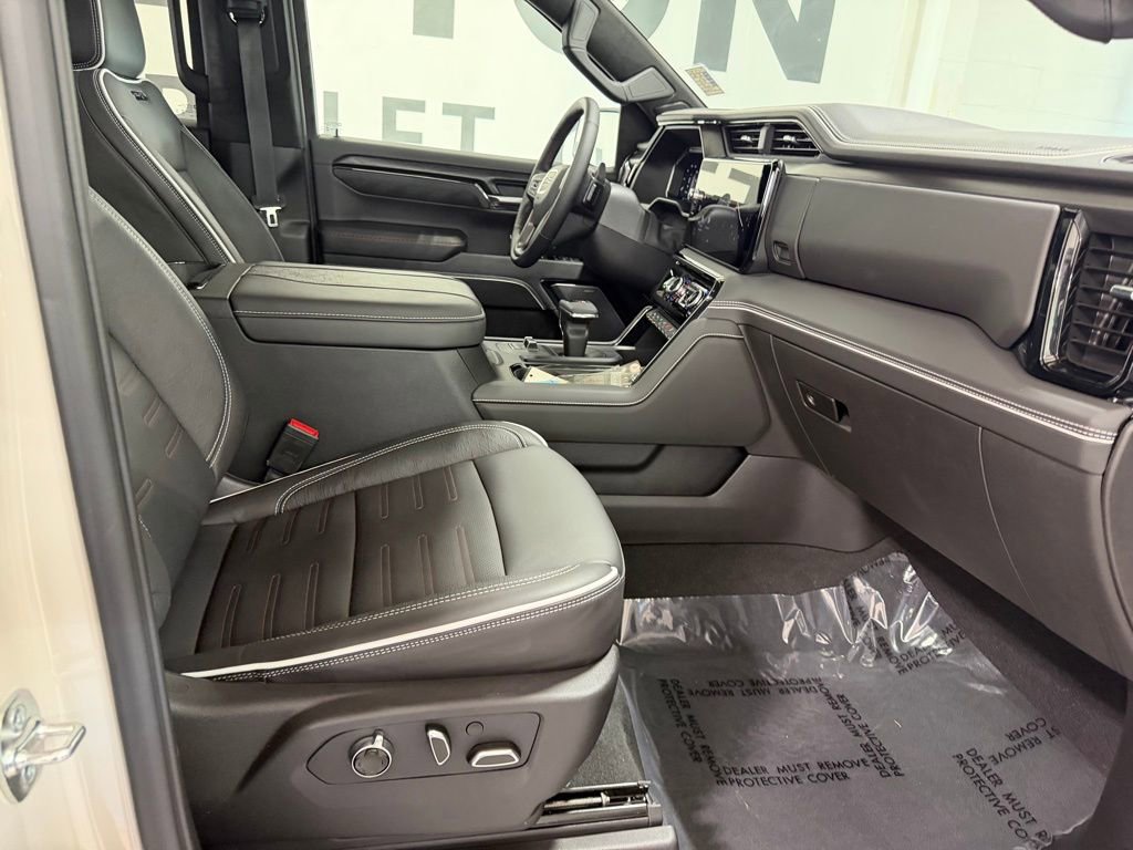 Used 2026 GMC Sierra 1500 AT4X image 32