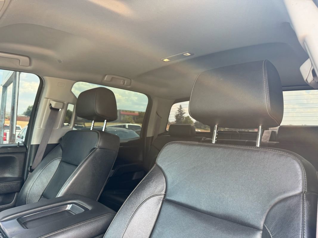 Used 2017 Chevrolet Silverado 2500 LT w/ LT Convenience Package image 19