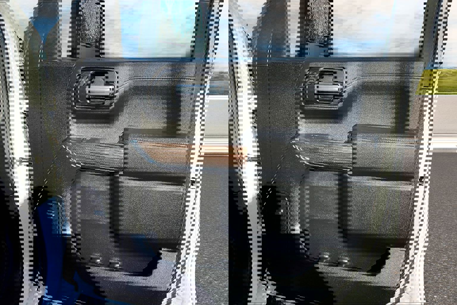 Used 2021 Chevrolet Silverado 1500 LT Trail Boss w/ Convenience Package II image 20