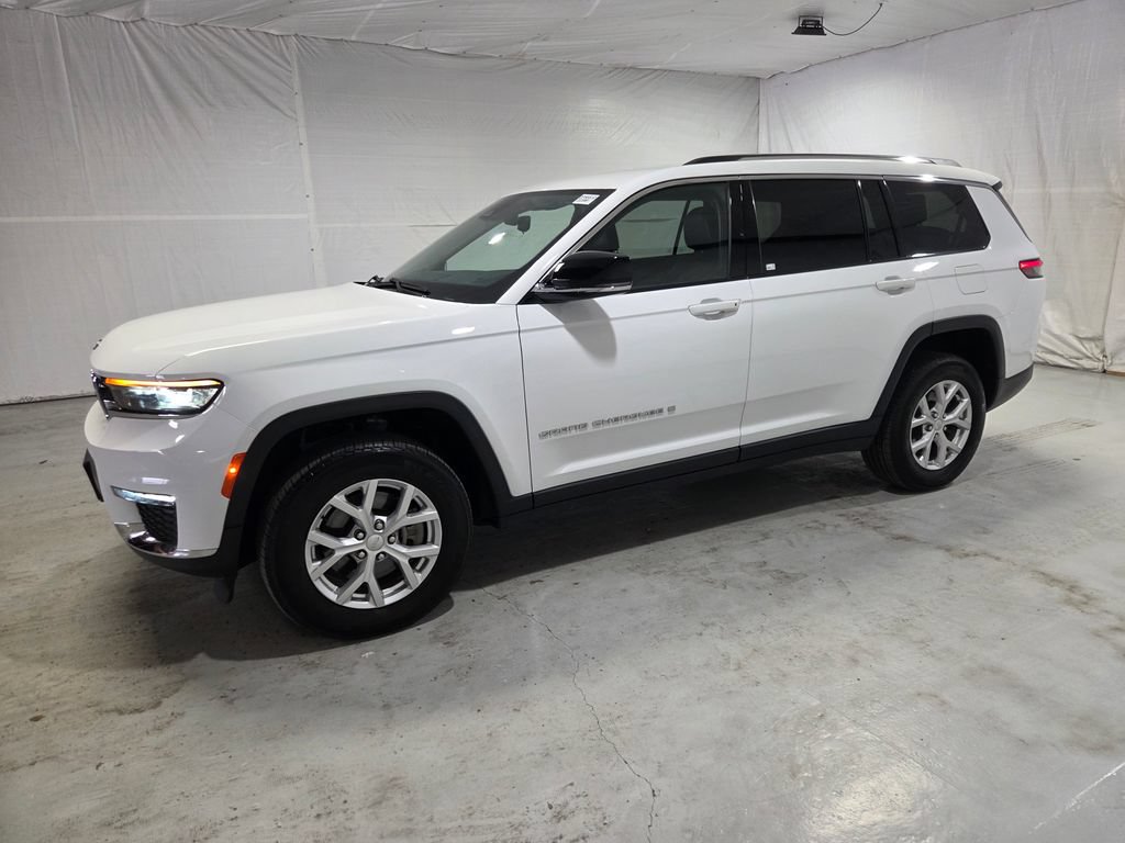 Used 2023 Jeep Grand Cherokee L Limited AWD/4WD image 22