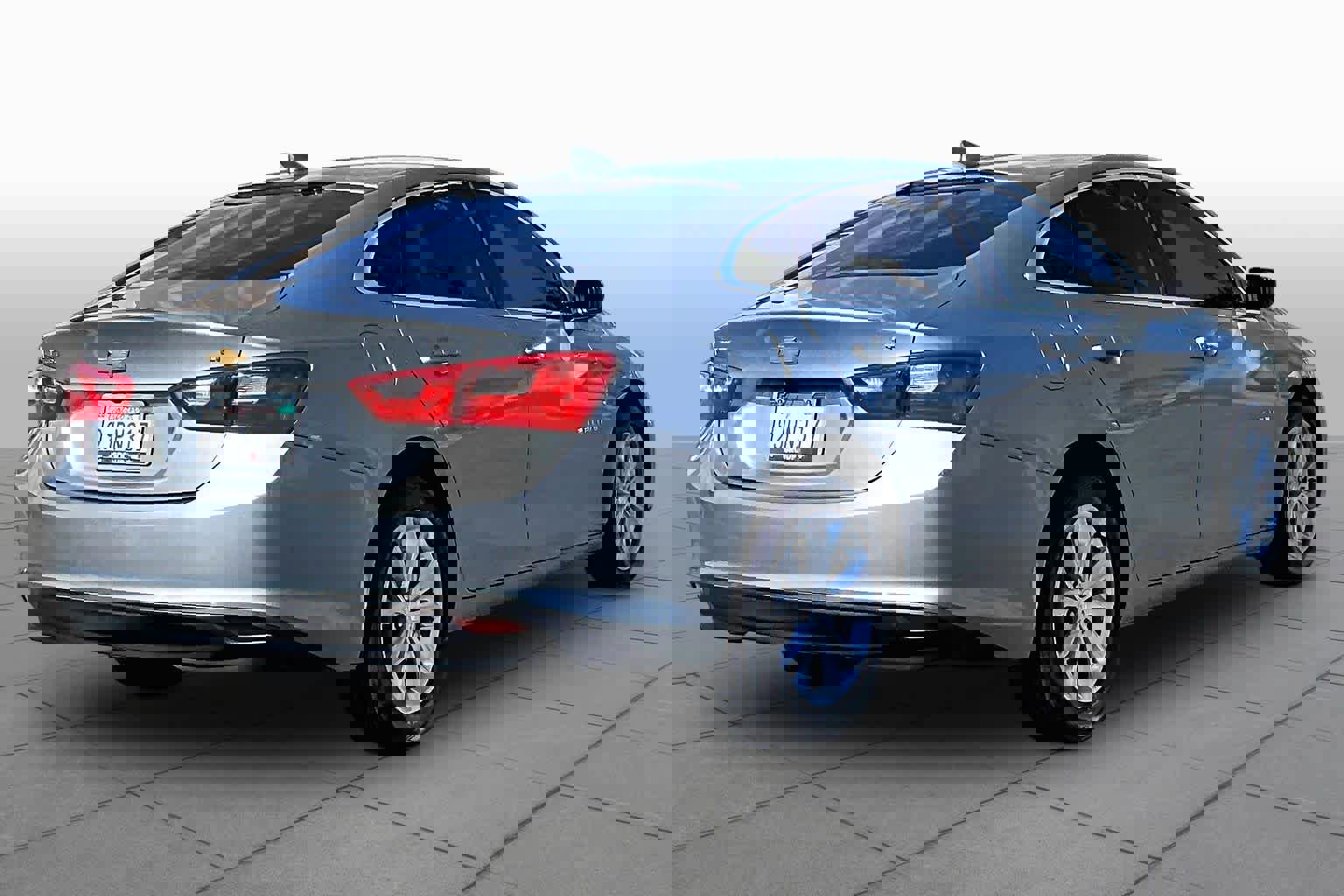 Used 2023 Chevrolet Malibu LT FWD image 12