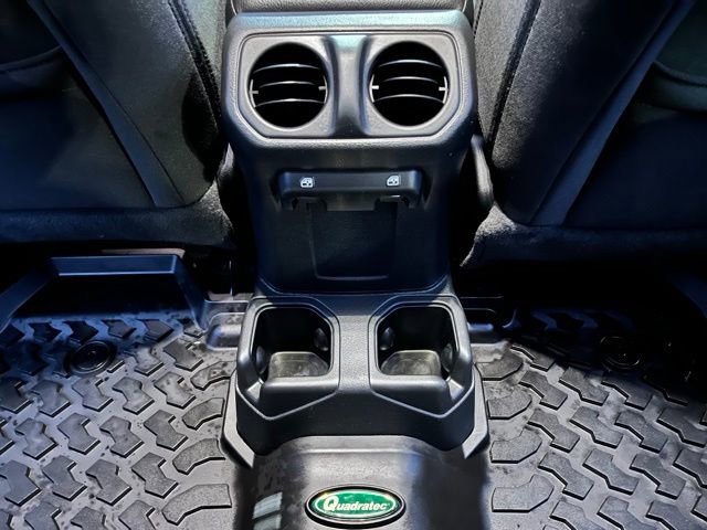 Used 2021 Jeep Wrangler Unlimited Sport image 19