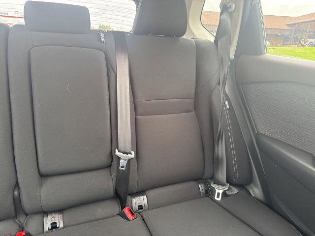 Used 2023 Nissan Rogue S AWD/4WD image 12