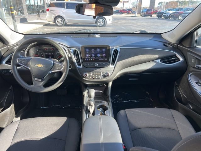 Used 2024 Chevrolet Malibu LT image 19
