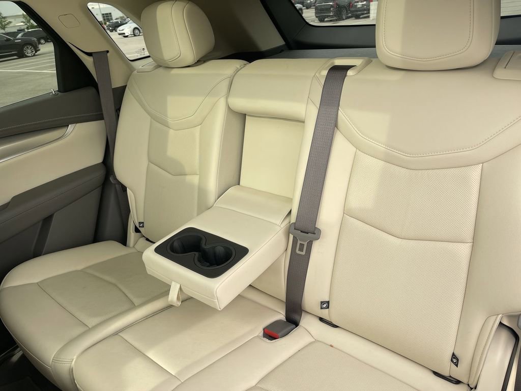 Used 2021 Cadillac XT5 Premium Luxury AWD/4WD image 27