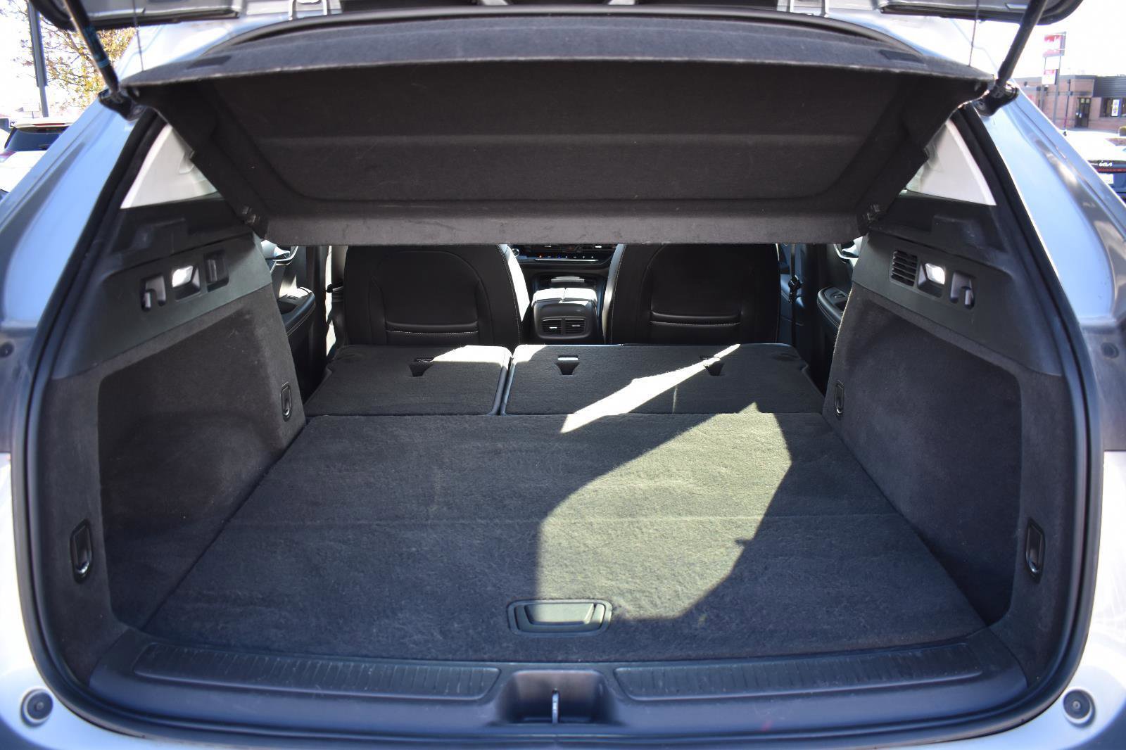 Used 2024 Buick Envision Sport Touring image 17