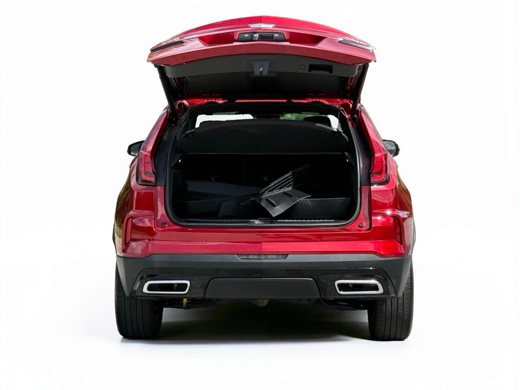 Certified 2024 Cadillac XT4 Premium Luxury w/ Technology Package FWD image 14