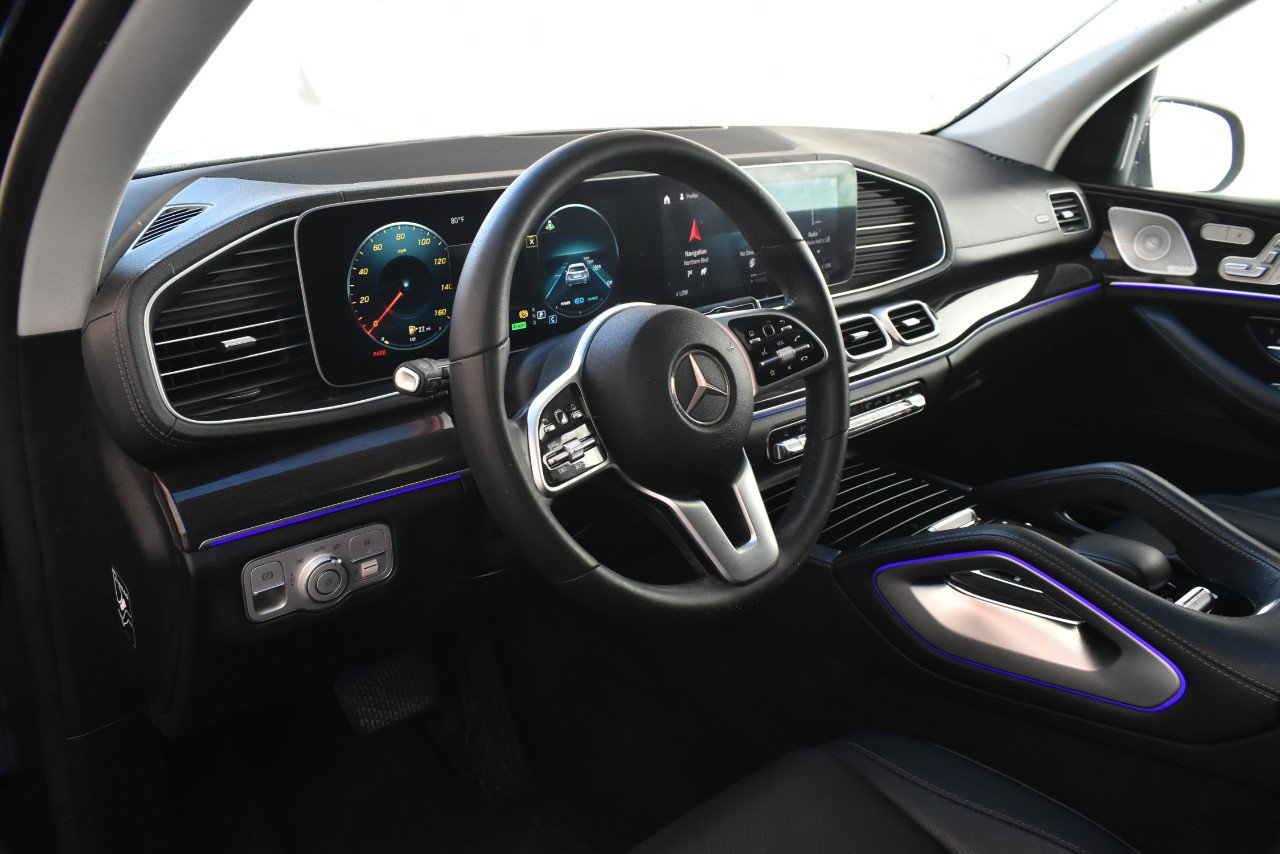 Used 2020 Mercedes-Benz GLS 450 4MATIC image 13