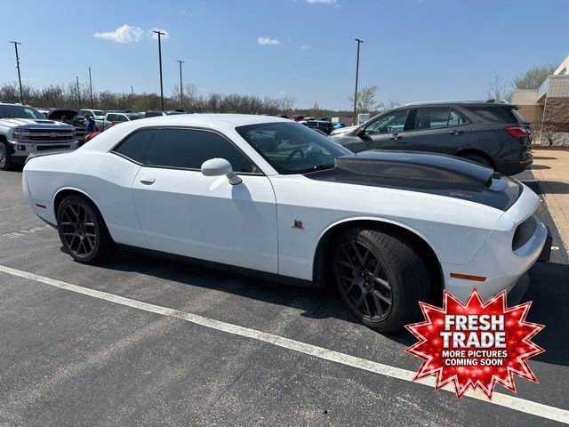 Used 2016 Dodge Challenger R/T Scat Pack w/ Sound Group II image 4