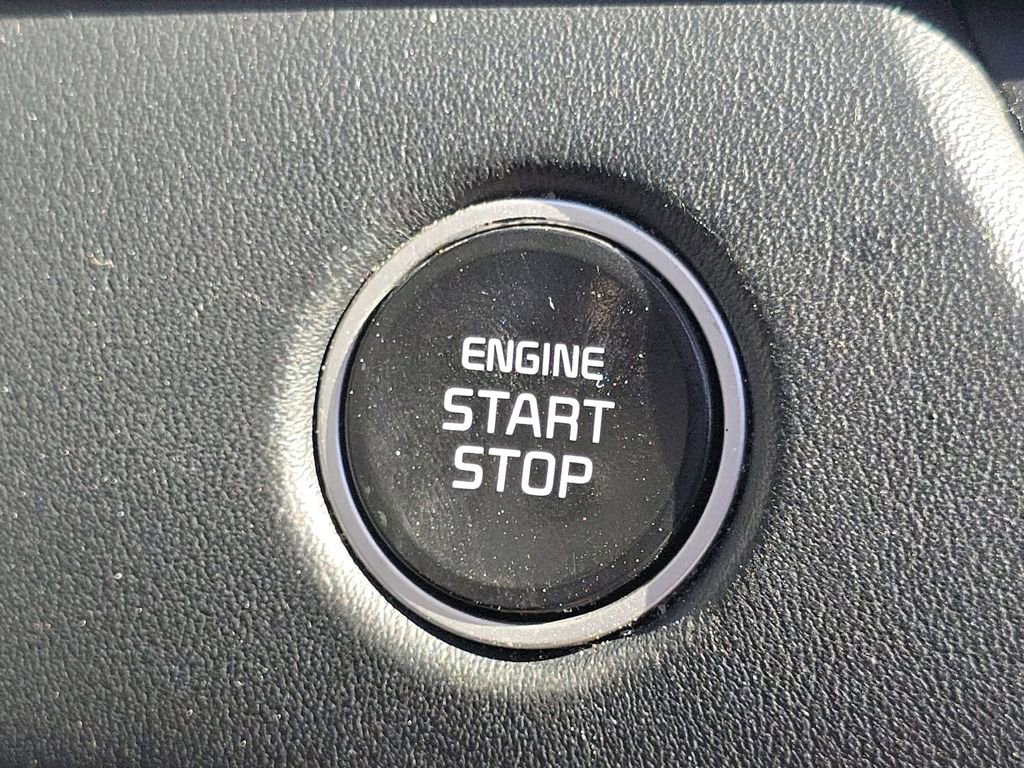 Used 2024 Kia Seltos EX image 35