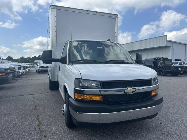 New 2024 Chevrolet Express 3500 w/ Power Convenience Package RWD image 5