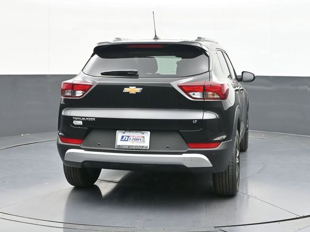 New 2026 Chevrolet TrailBlazer LT w/ Driver Confidence Package FWD image 10