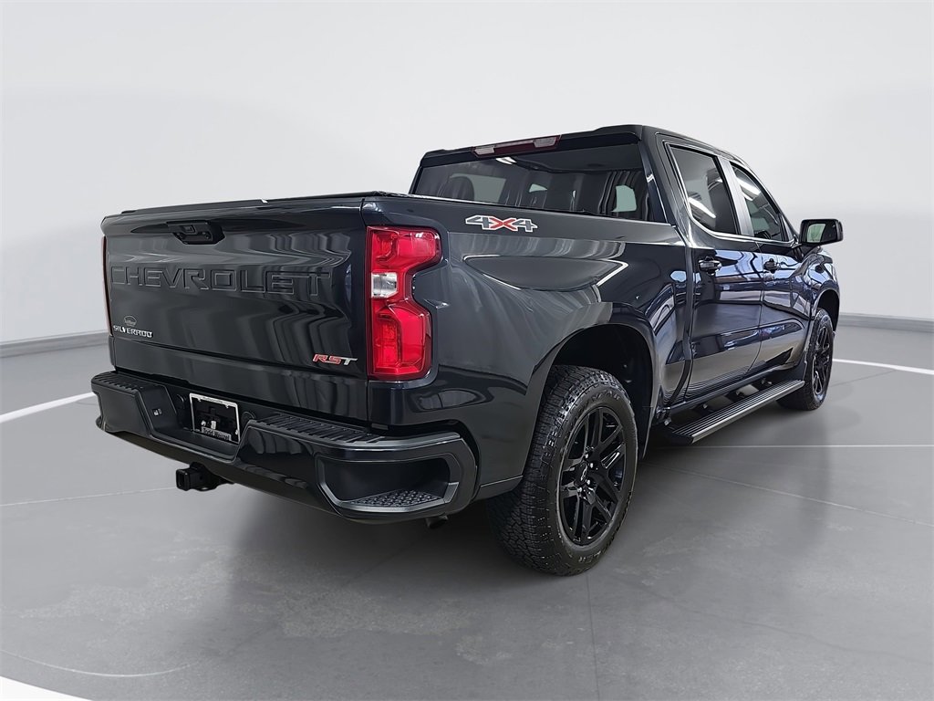 Certified 2022 Chevrolet Silverado 1500 RST image 3