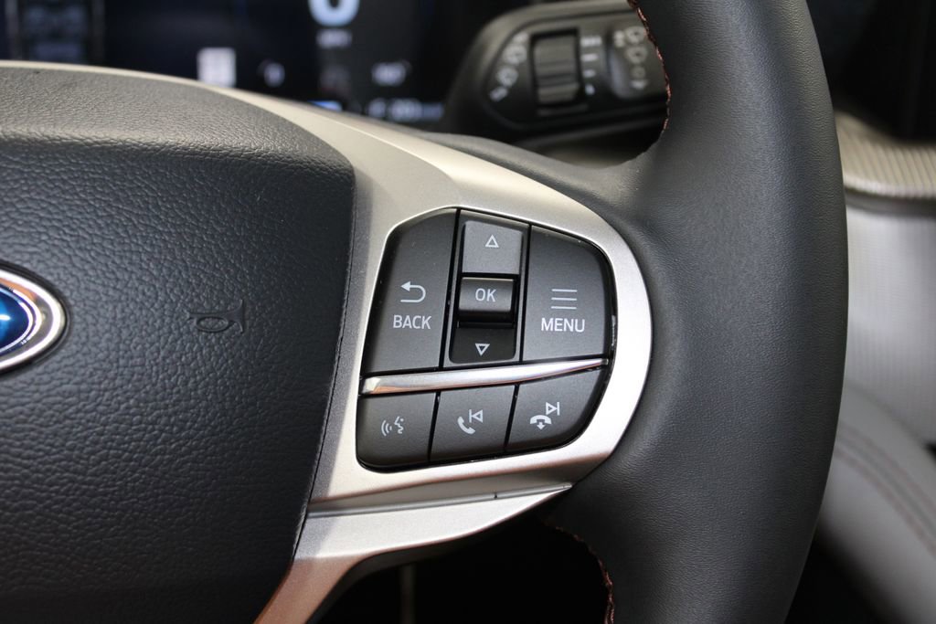 New 2026 Ford Explorer Active w/ Active Comfort Package image 38