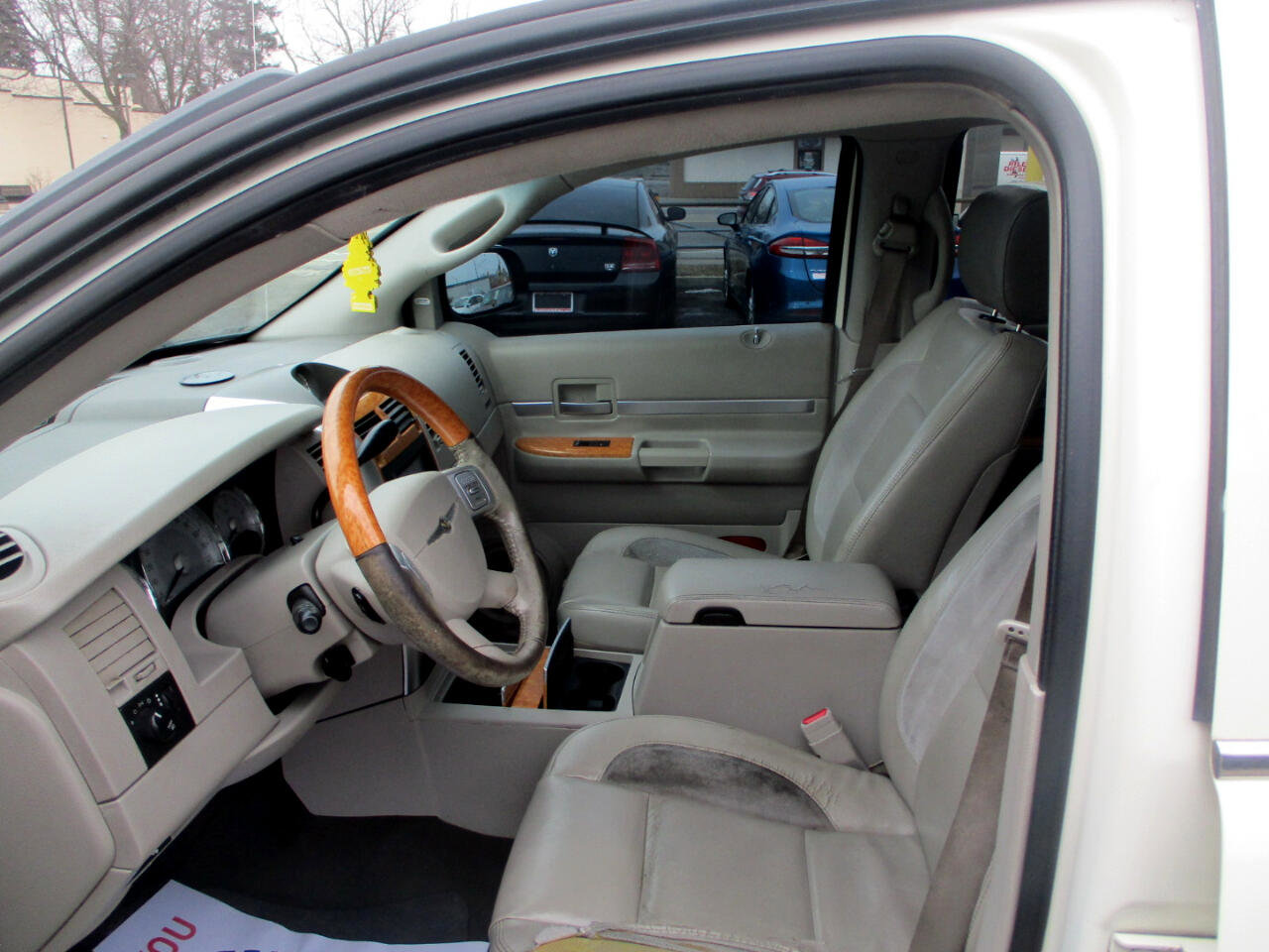 Used 2007 Chrysler Aspen Limited image 12