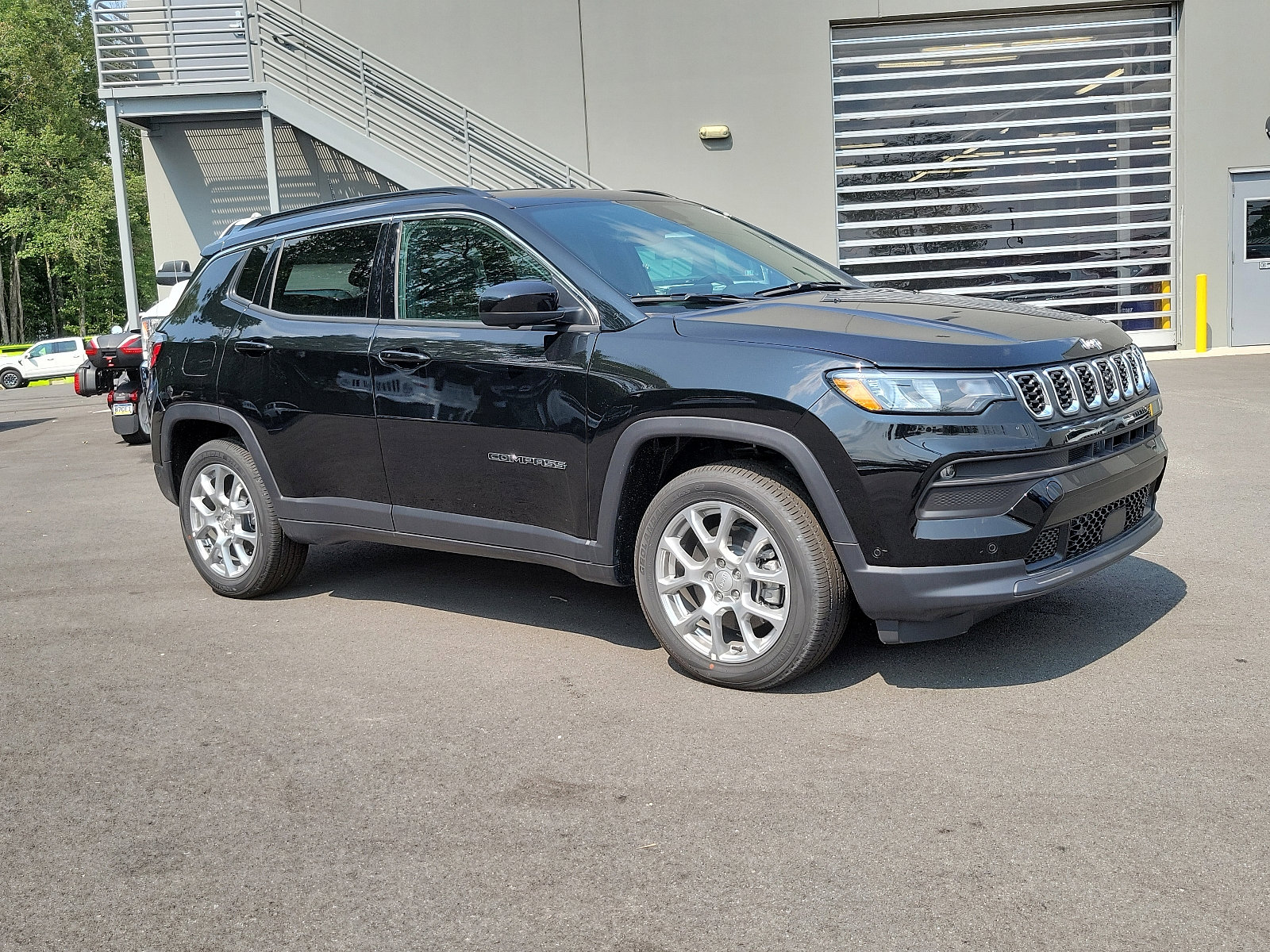 Used 2024 Jeep Compass Latitude