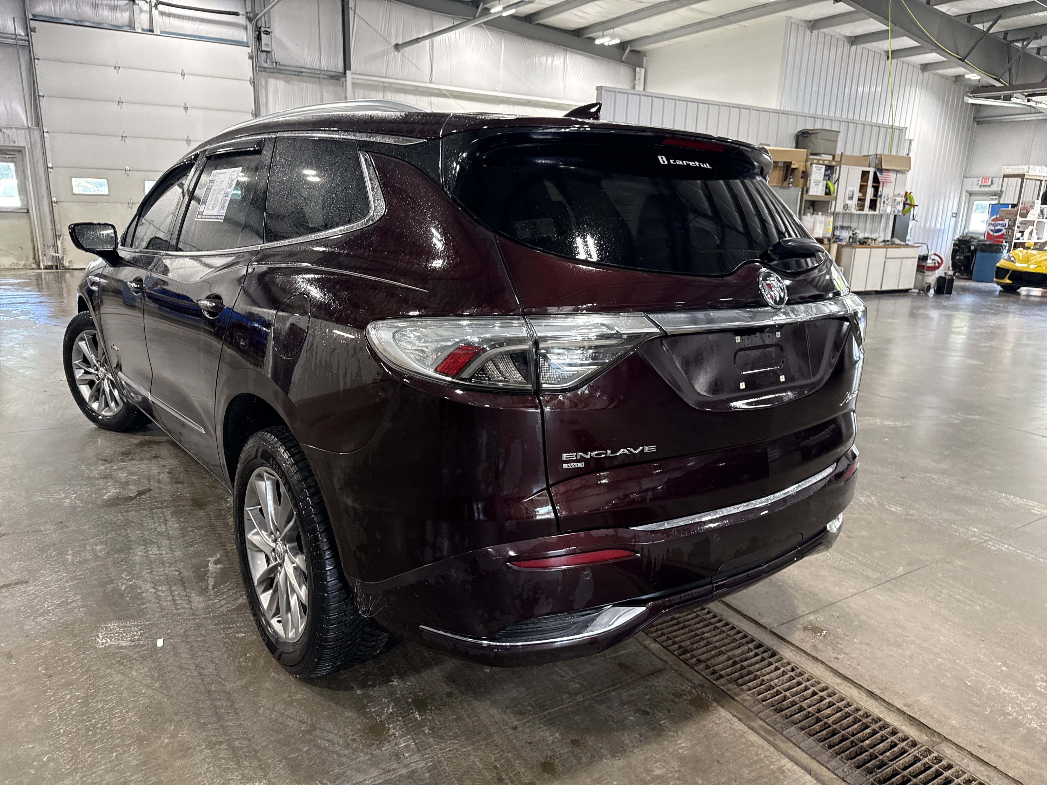Used 2024 Buick Enclave Avenir w/ Avenir Technology Package AWD/4WD image 4