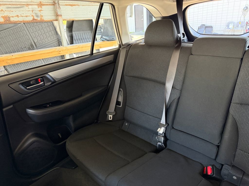 Used 2019 Subaru Outback 2.5i Premium AWD/4WD image 30