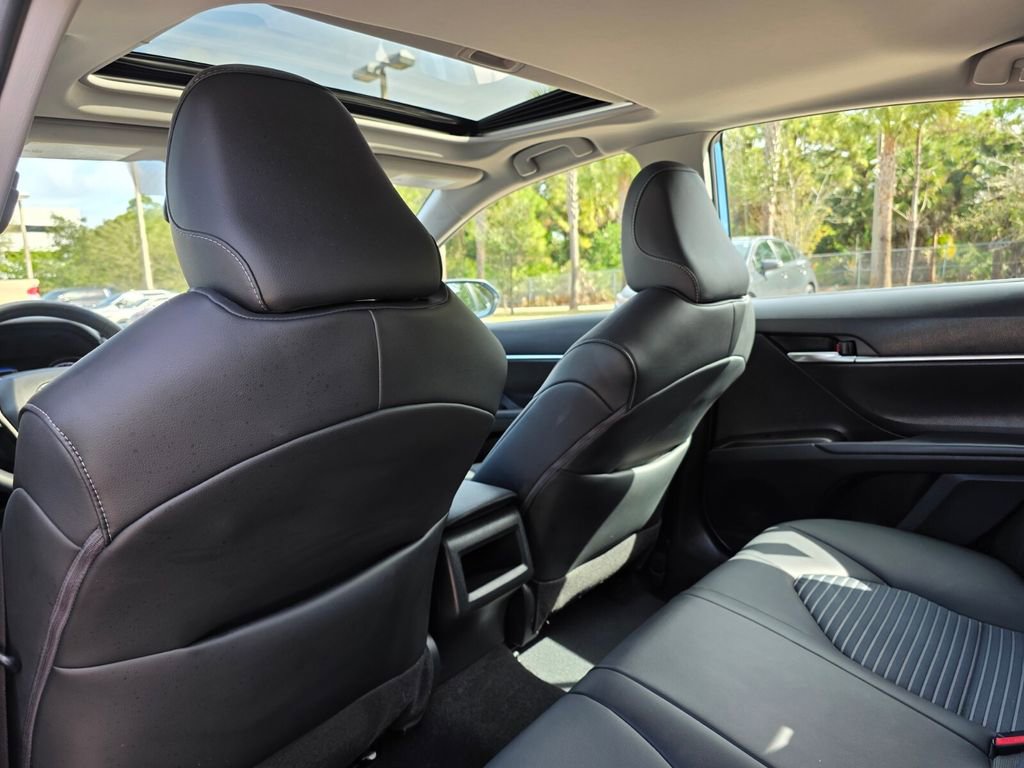 Certified 2024 Toyota Camry SE w/ Convenience Package image 22