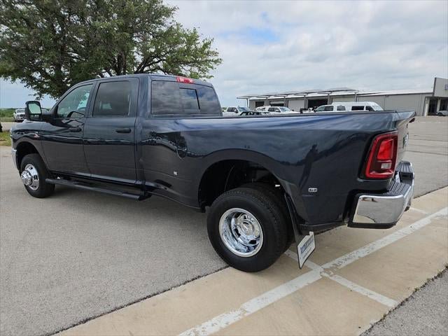 New 2026 RAM 3500 Tradesman AWD/4WD image 34