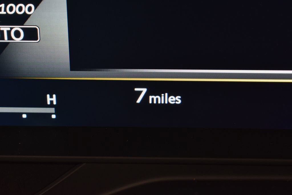 New 2026 INFINITI QX60 Luxe w/ Family Package image 24