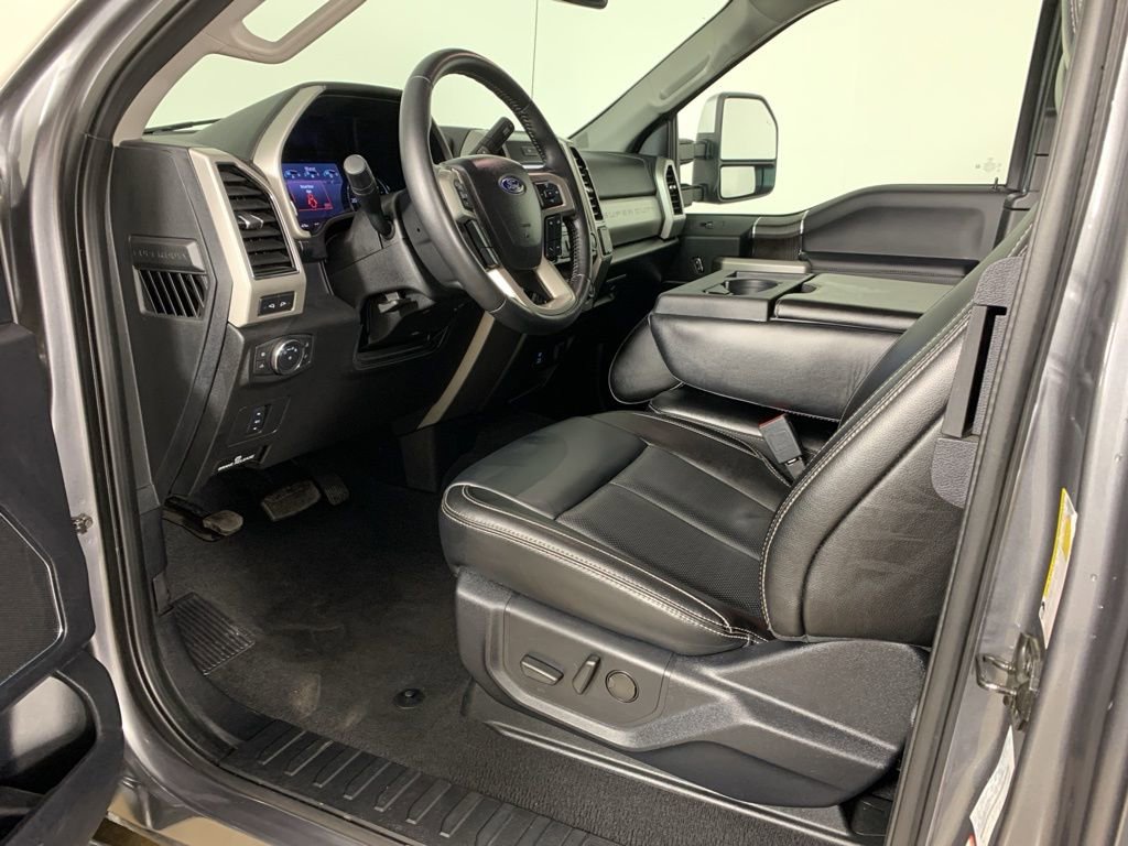 Used 2021 Ford F250 Lariat w/ Chrome Package image 31