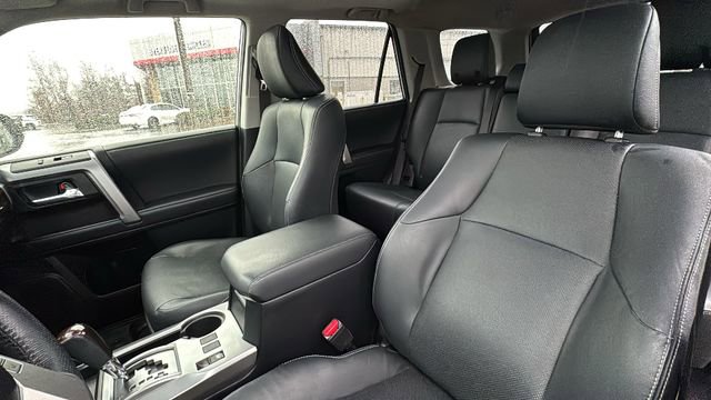 Used 2021 Toyota 4Runner Limited image 31
