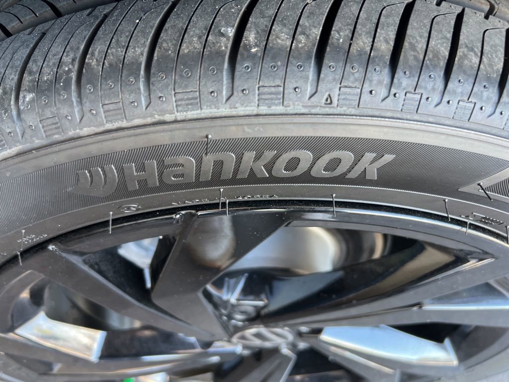 New 2025 Volkswagen Jetta SE image 28