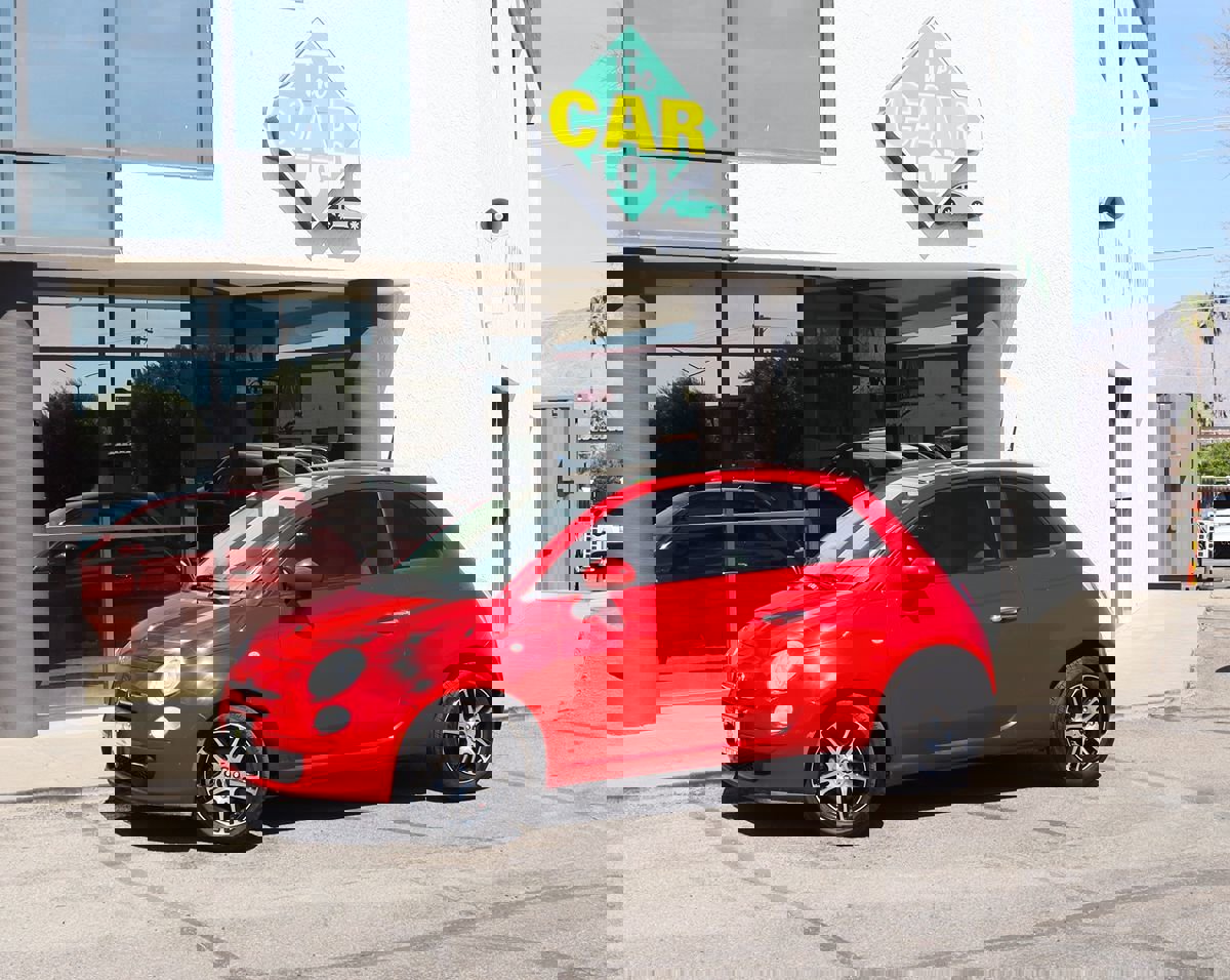 Used 2012 FIAT 500 Pop image 4