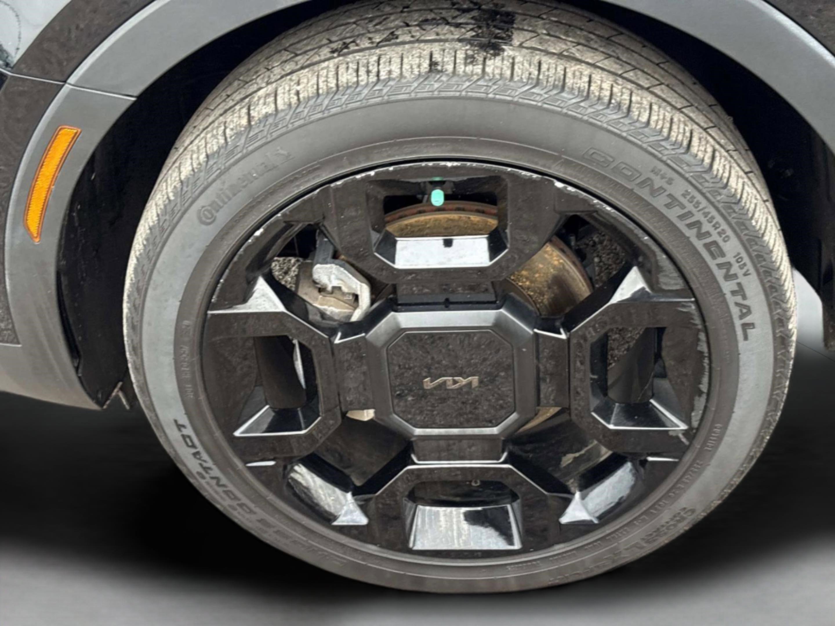 Used 2025 Kia Sorento SX Prestige w/ Sage Leather Package image 36