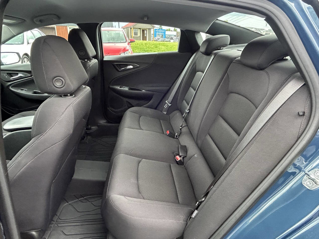 Used 2024 Chevrolet Malibu RS FWD image 17