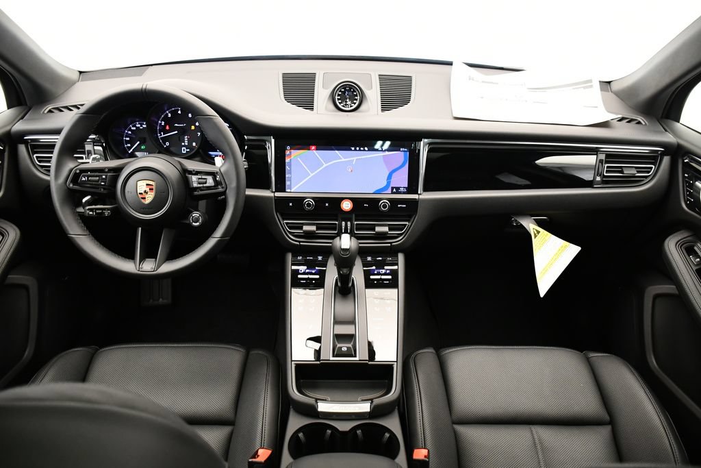 Certified 2026 Porsche Macan Turbo AWD/4WD image 24