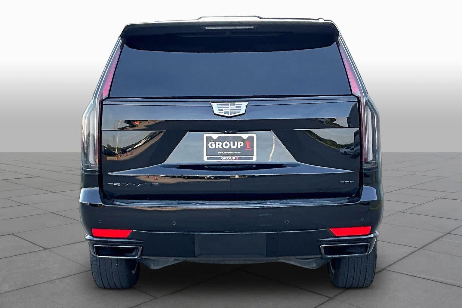 Used 2024 Cadillac Escalade Sport Platinum RWD image 5