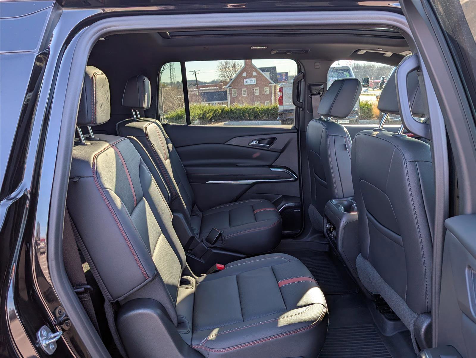 Used 2024 Chevrolet Traverse RS w/ LPO, Floor Liner Package image 12