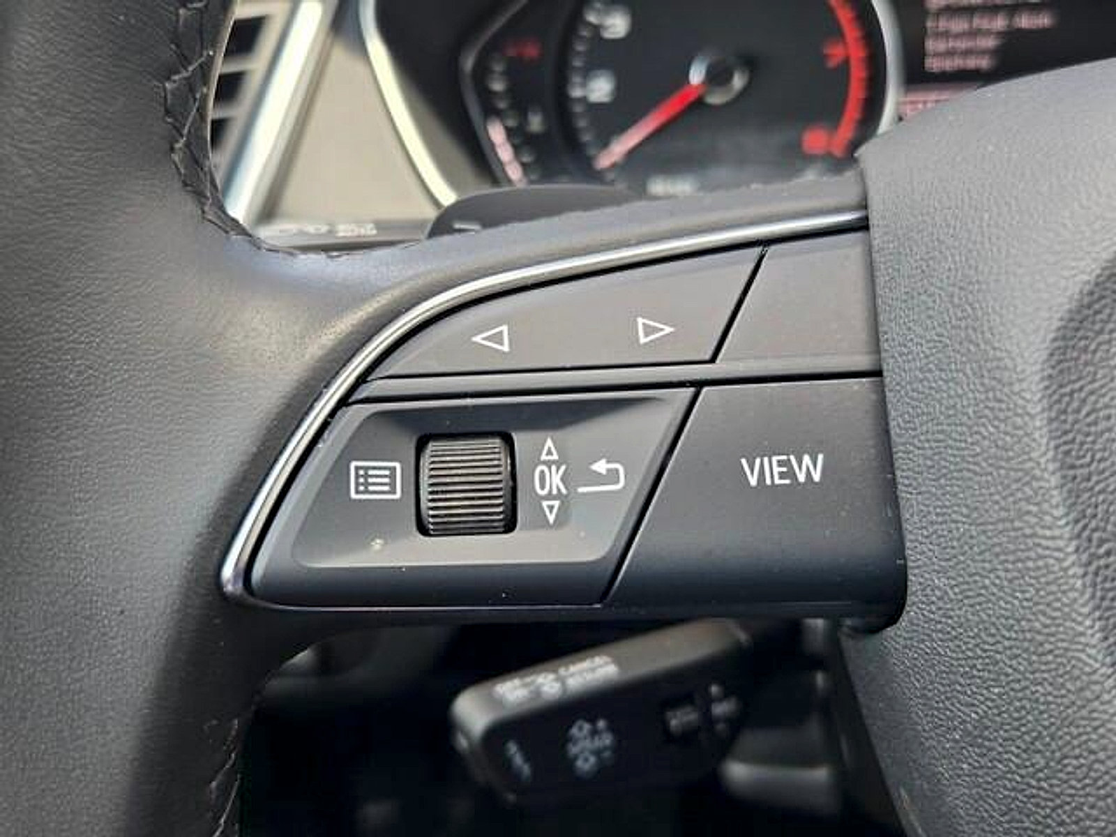 Used 2023 Audi Q5 2.0T Premium w/ Convenience Package AWD/4WD image 23