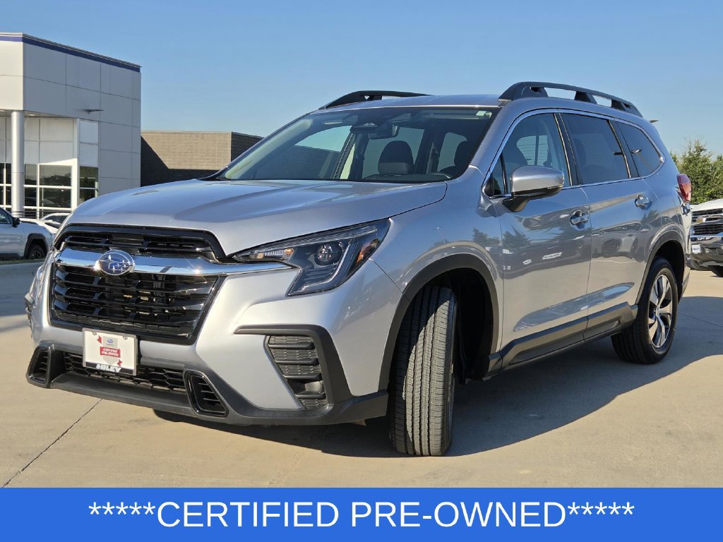 Certified 2025 Subaru Ascent Premium AWD/4WD image 2