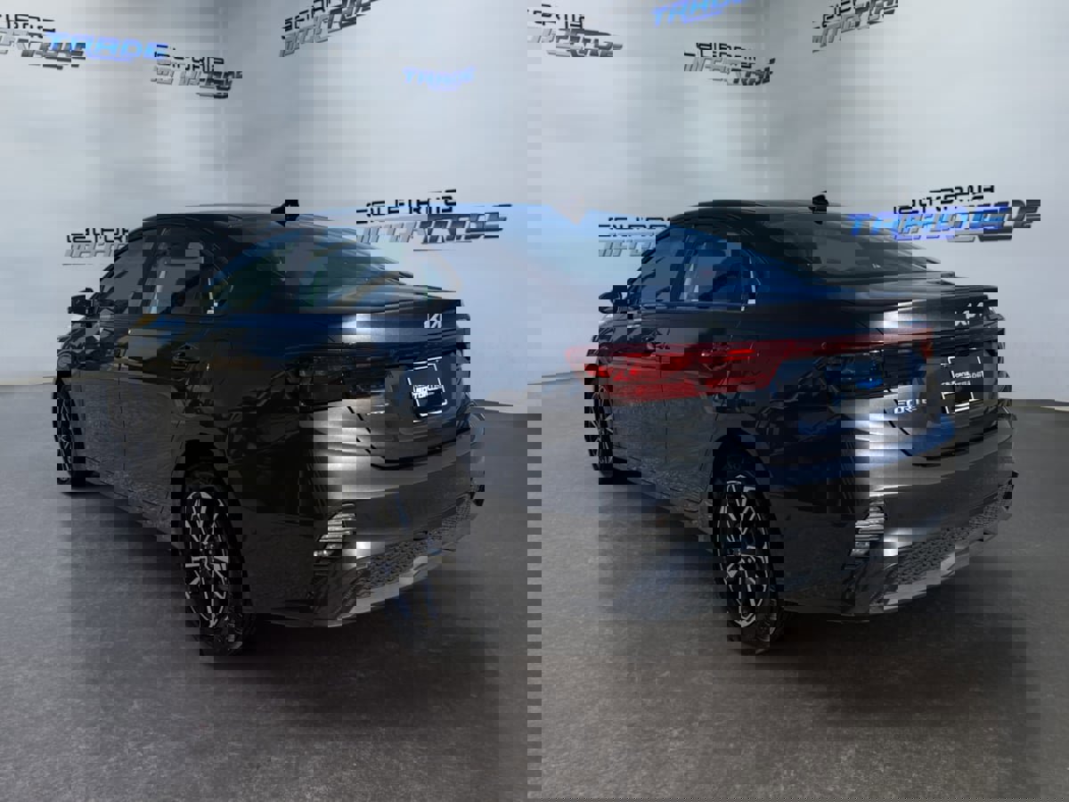 Used 2022 Kia Forte LXS w/ LXS Technology Package image 7