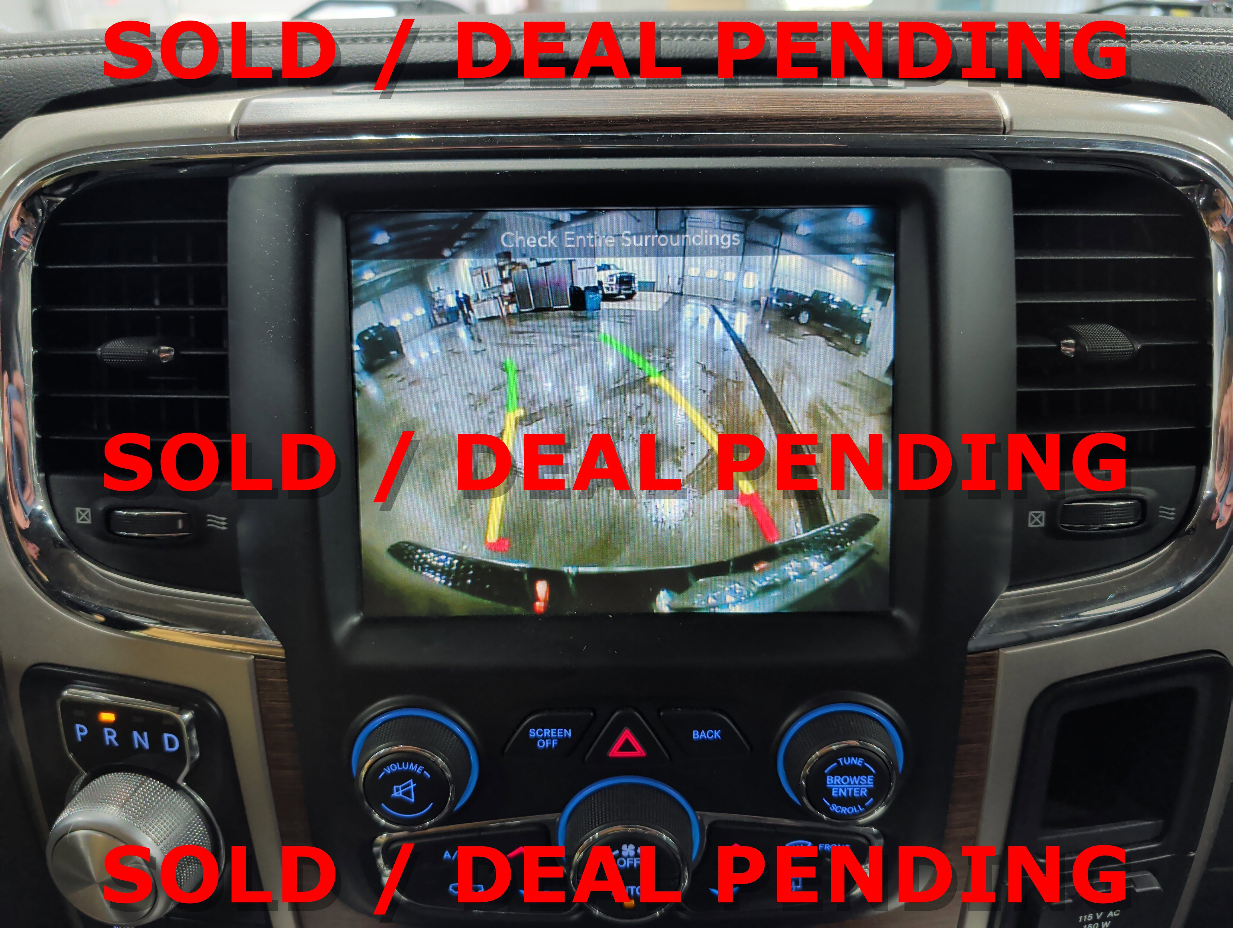 Used 2017 RAM 1500 Laramie image 12