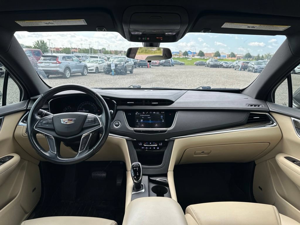 Used 2019 Cadillac XT5 FWD image 19