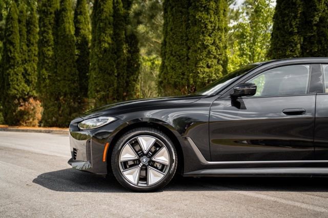 Used 2023 BMW i4 eDrive35 w/ Premium Package image 10