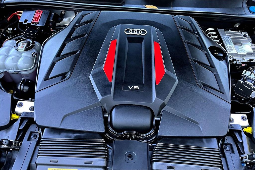 Used 2024 Audi SQ8 Premium Plus AWD/4WD image 31