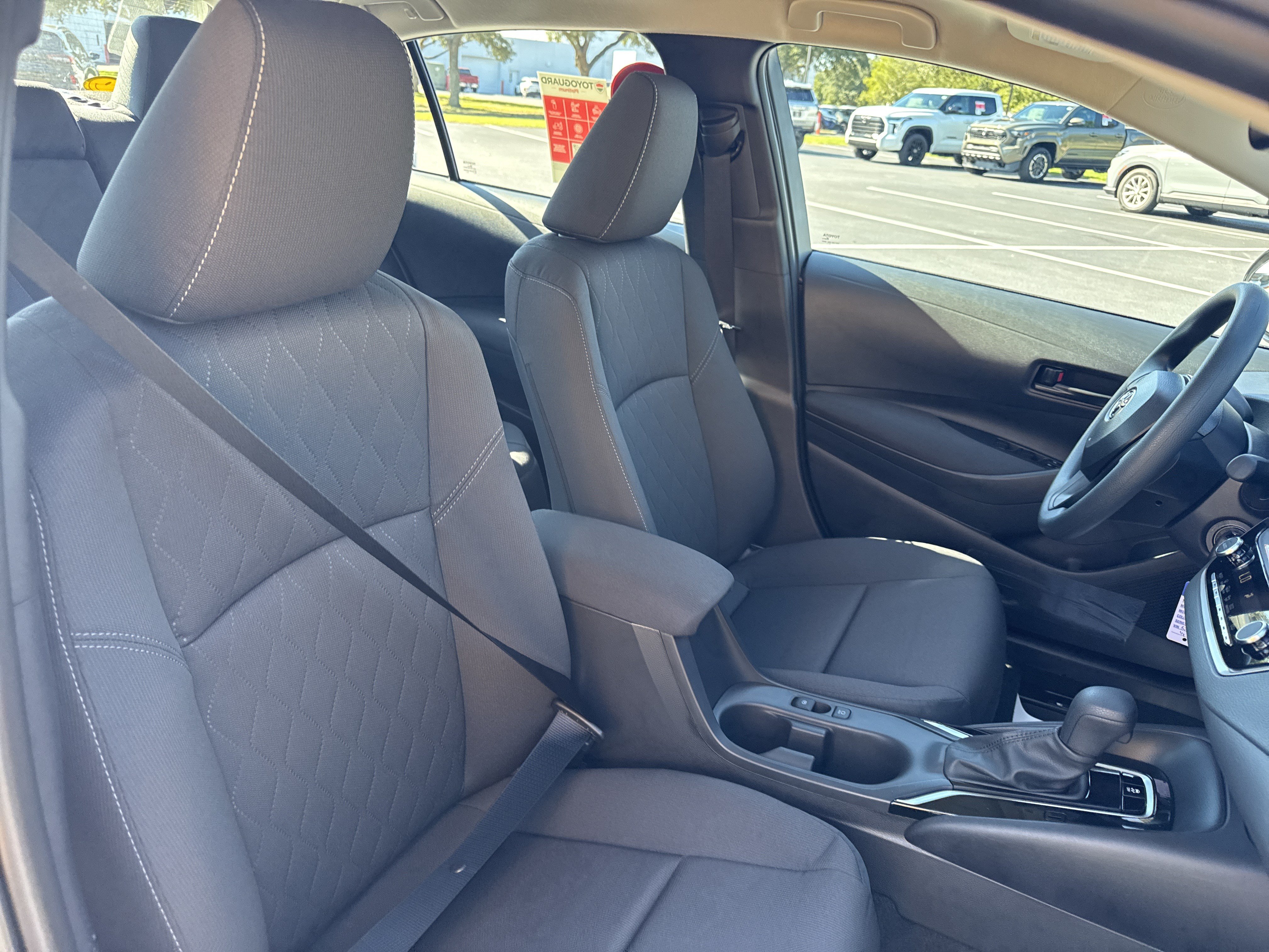 New 2027 Toyota Corolla LE FWD image 34