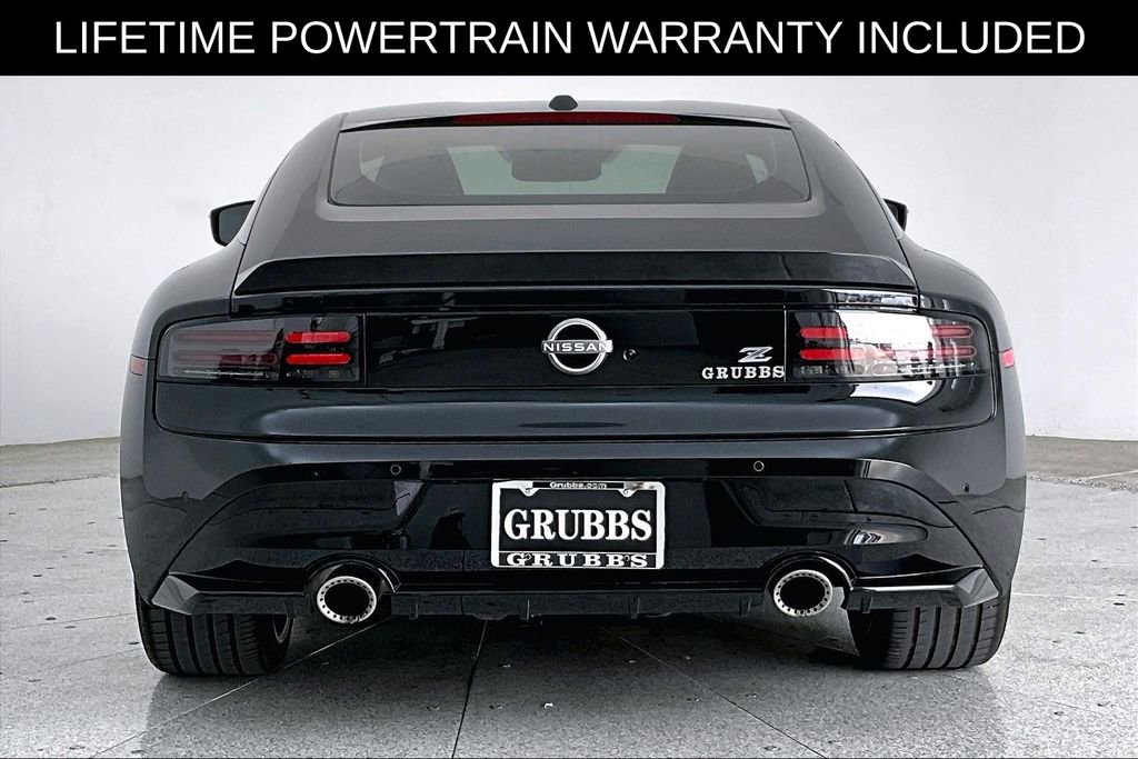 Used 2025 Nissan Z Performance w/ Floor Mat Package RWD image 6