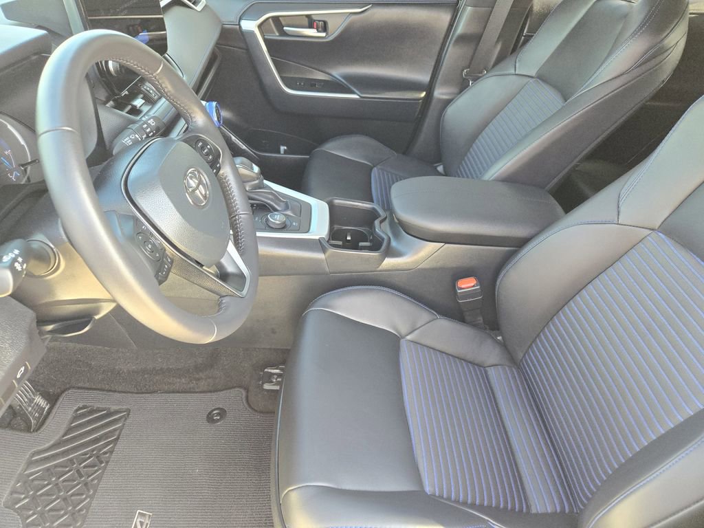 Certified 2025 Toyota RAV4 XSE image 15
