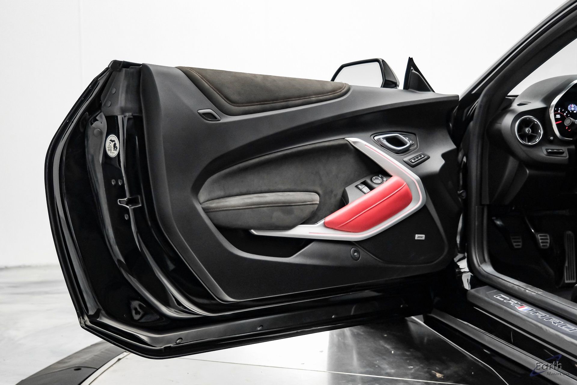 Used 2021 Chevrolet Camaro ZL1 image 72