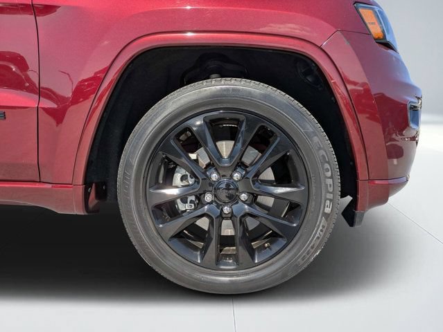 Certified 2022 Jeep Grand Cherokee Laredo X RWD image 10