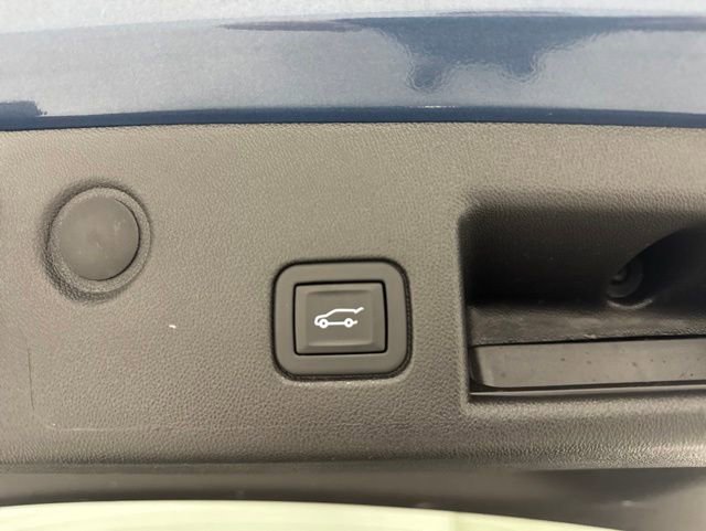 Used 2024 Chevrolet Equinox LT FWD image 27