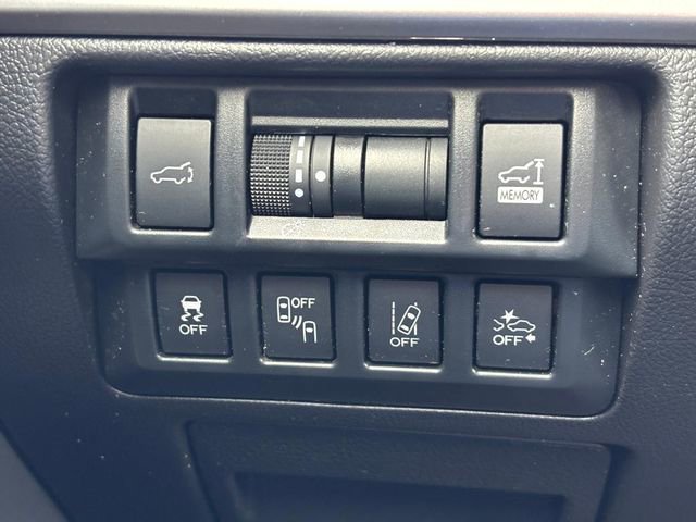 Used 2019 Subaru Outback 3.6R Limited AWD/4WD image 25