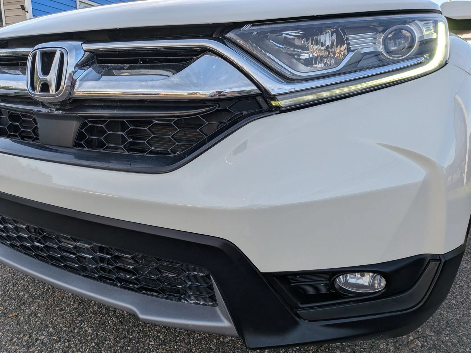 Used 2017 Honda CR-V EX image 9